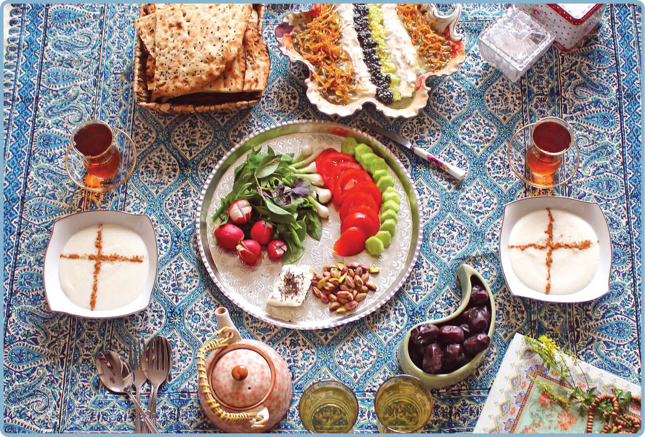 اصول تغذیه صحیح در ماه رمضان  و نمونه رژیم رایگان