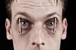 علل خستگی دائمی چشم ها چیست!؟
