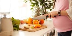 آثار تغذیه نادرست در دوران بارداری بر سلامت جنین و مادر