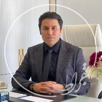 دکتر احسان حامی فرد